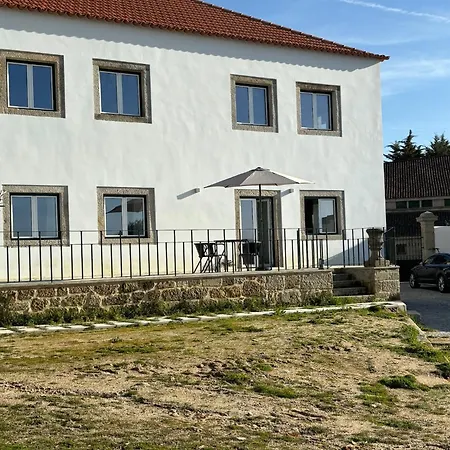 Quinta Da Mouracha Alojamento de Turismo Rural Aguas (Castelo Branco)